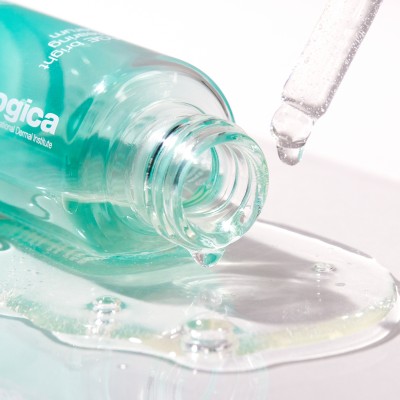 Dermalogica Dermalogica Age Bright Clearing Serum - Очищувальна анти-ейдж сироватка, 30 мл Dermalogica Dermalogica Age Bright Clearing Serum - Очищувальна анти-ейдж сироватка, 30 мл