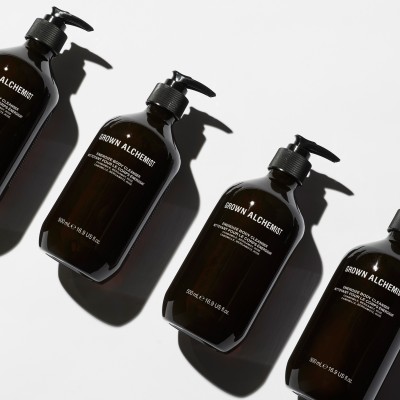 Grown Alchemist Energize Body Cleanser - Енергізуючий гель для тіла Ромашка, Бергамот, Троянда, 500 мл Grown Alchemist Energize Body Cleanser - Енергізуючий гель для тіла Ромашка, Бергамот, Троянда, 500 мл