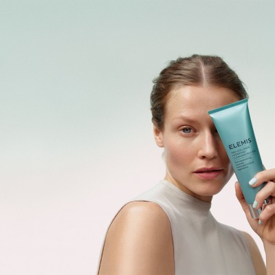 ELEMIS Pro-Collagen Hydrating Cleansing Mousse - Зволожуючий мус-очисник Про-колаген, 125 мл