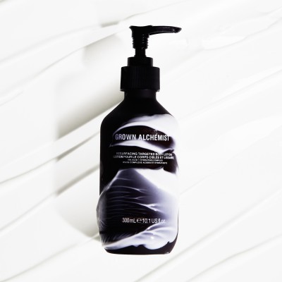 Grown Alchemist Resurfacing Targeted Body Lotion - Лосьйон для регенерації та вирівнювання мікрорельєфу тіла, 300 мл Grown Alchemist Resurfacing Targeted Body Lotion - Лосьйон для регенерації та вирівнювання мікрорельєфу тіла, 300 мл